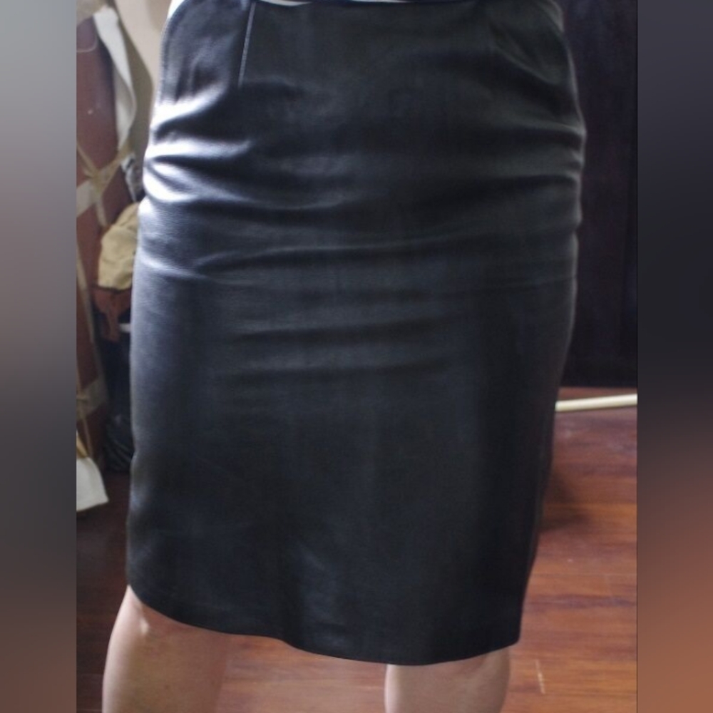 Soft leather skirt - Moria Vittoria.